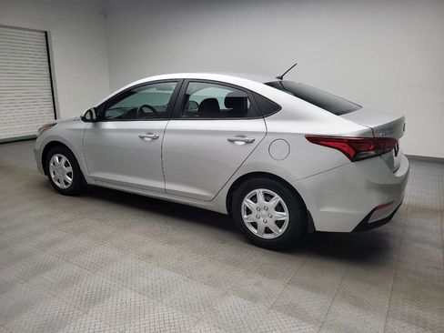 Used 2022 Hyundai Accent SE FWD image 3