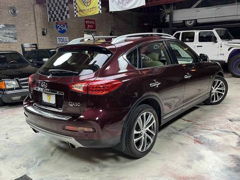 Used 2016 INFINITI QX50 AWD w/ Technology Package image 2
