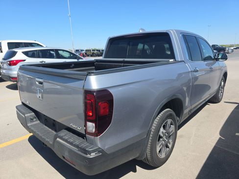 Used 2019 Honda Ridgeline RTL-E image 6