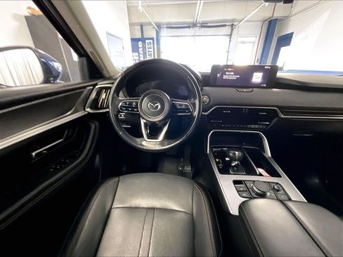 Used 2024 MAZDA CX-90 Plug-In Hybrid w/ Premium Pkg AWD/4WD image 17