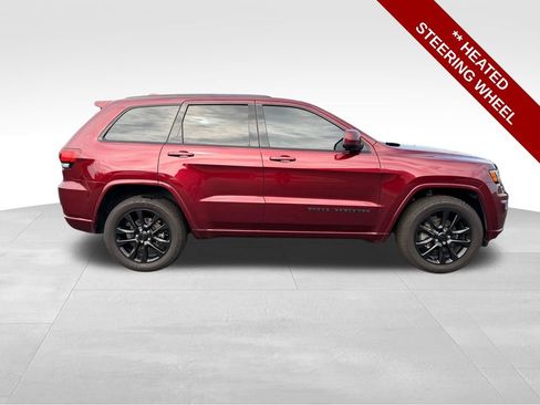Used 2020 Jeep Grand Cherokee Altitude AWD/4WD image 8