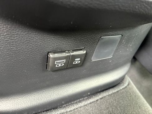 New 2026 Toyota Tundra Limited AWD/4WD image 45
