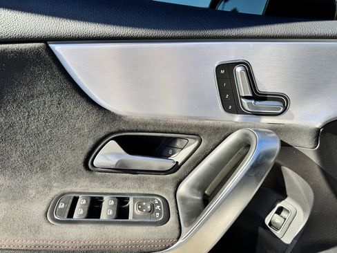 Used 2021 Mercedes-Benz A 220 image 11