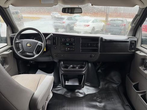 Used 2014 Chevrolet Express 3500 LS image 20