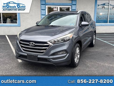 Used 2016 Hyundai Tucson SE w/ Option Group 02 AWD/4WD image 1