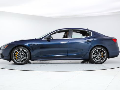 Certified 2023 Maserati Ghibli Modena Q4 image 2