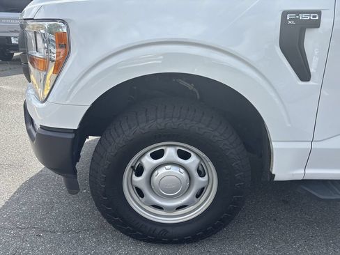 Used 2022 Ford F150 XL w/ Equipment Group 101A High AWD/4WD image 18