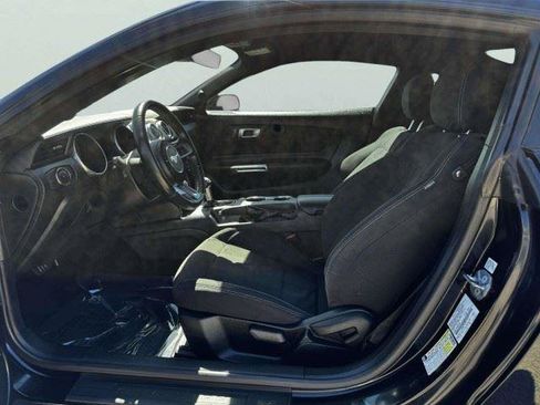 Used 2021 Ford Mustang Coupe RWD image 14