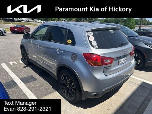 Used 2017 Mitsubishi Outlander Sport LE AWD/4WD image 4