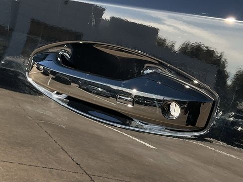 New 2026 Nissan Armada SV image 9