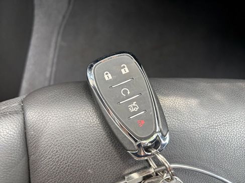 Used 2024 Chevrolet Malibu LT image 22