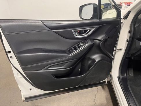 Used 2020 Subaru Forester Premium image 24