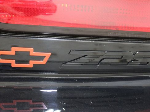 Used 1995 Chevrolet Camaro Z28 RWD image 10
