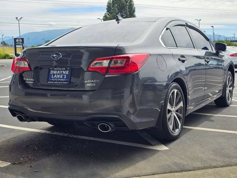 Used 2018 Subaru Legacy 3.6R Limited AWD/4WD image 5