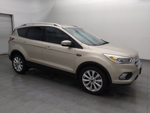 Used 2017 Ford Escape Titanium FWD image 11