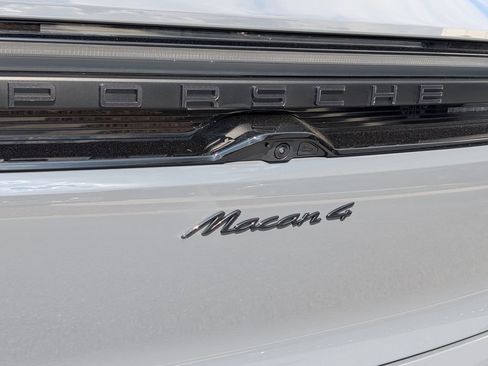 Certified 2026 Porsche Macan 4 Electric AWD/4WD image 35