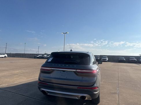 Used 2022 Lincoln Corsair Reserve w/ Elements Package FWD image 16