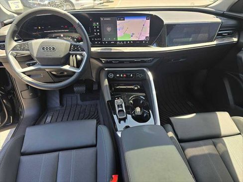 Used 2025 Audi Q5 Prestige AWD/4WD image 21