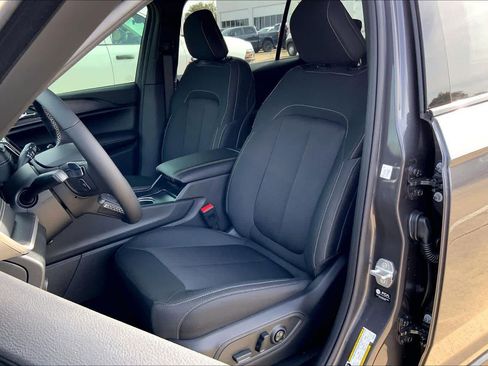 New 2026 Jeep Grand Cherokee L Laredo X image 9