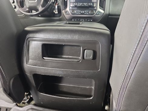 Used 2018 GMC Sierra 1500 SLT w/ All-Terrain Package AWD/4WD image 37