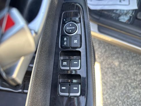 Used 2016 Kia Sorento LX w/ LX Convenience Package FWD image 13