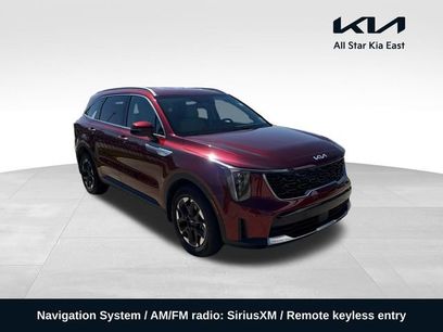 Used 2025 Kia Sorento S