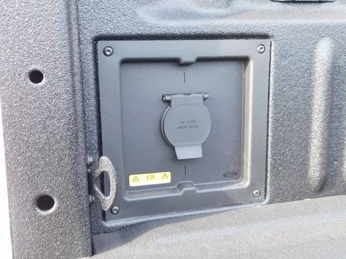 New 2025 Ford F150 Lariat w/ Equipment Group 501A Mid image 7