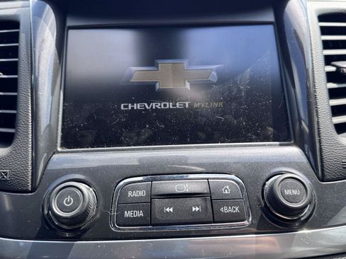 Used 2019 Chevrolet Impala LS FWD image 17