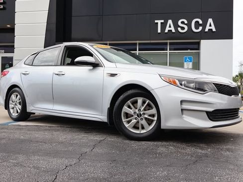 Used 2016 Kia Optima LX FWD image 1