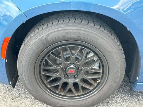 Used 2022 Dodge Charger SXT w/ Leather Interior Group RWD image 10