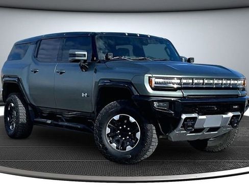Used 2024 GMC Hummer EV 3X w/ Extreme Off-Road Package image 3