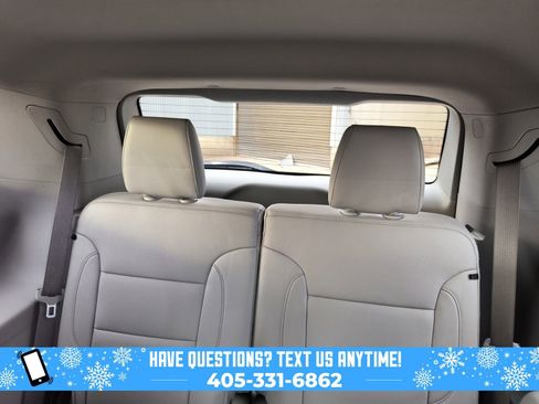 Used 2021 GMC Acadia SLT w/ Trailering Package image 18