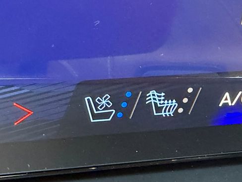 New 2026 Chevrolet Suburban High Country image 21