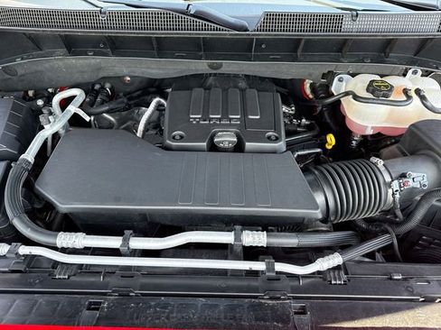 Used 2025 Chevrolet Silverado 1500 LT image 26