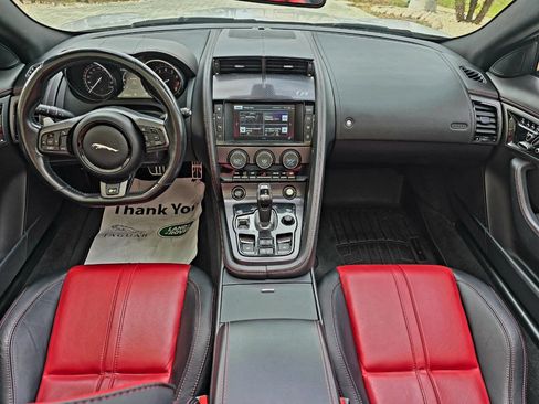 Used 2016 Jaguar F-TYPE R image 17