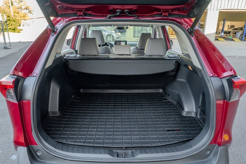 Used 2019 Toyota RAV4 Limited AWD/4WD image 20