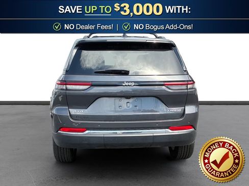 Used 2025 Jeep Grand Cherokee Laredo X AWD/4WD image 4