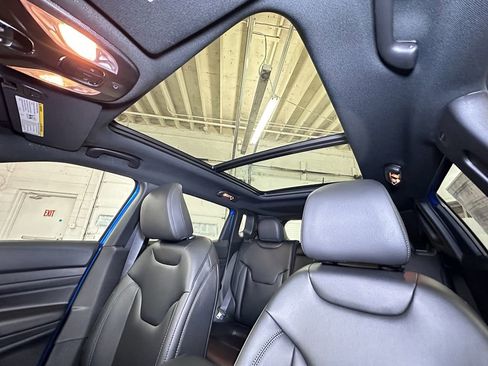 New 2026 Jeep Compass Limited w/ Sun, Sound & Navigation Group AWD/4WD image 22