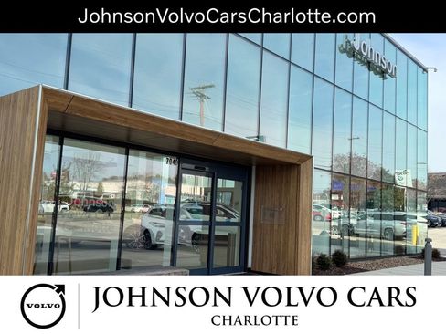 New 2023 Volvo XC60 T8 Plus w/ Protection Package Premier image 8