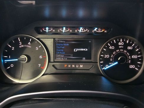 Used 2020 Ford F150 XLT w/ XTR Package image 24