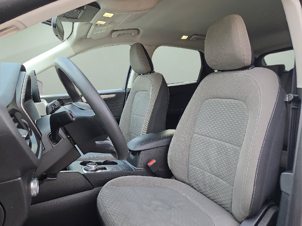 Used 2022 Ford Escape SE FWD image 15
