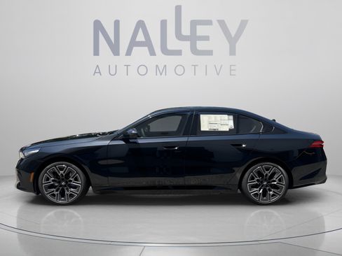 Used 2026 BMW i5 eDrive40 w/ M Sport Package RWD image 2
