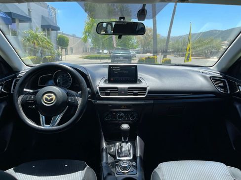 Used 2016 MAZDA MAZDA3 i Sport w/ Preferred Equipment Package FWD image 12