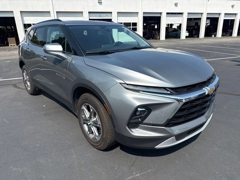 Used 2024 Chevrolet Blazer LT AWD/4WD image 7