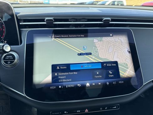 Used 2025 Mercedes-Benz E 450 4MATIC All-Terrain Wagon image 16