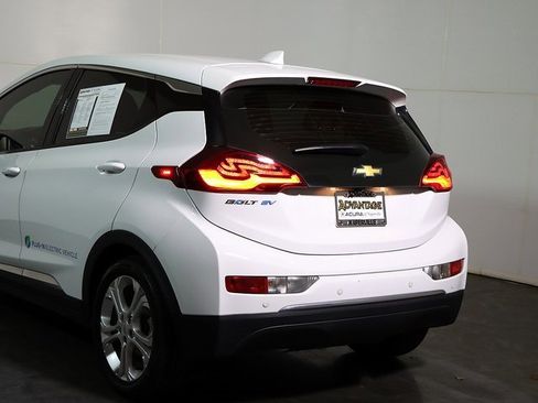 Used 2020 Chevrolet Bolt LT image 11