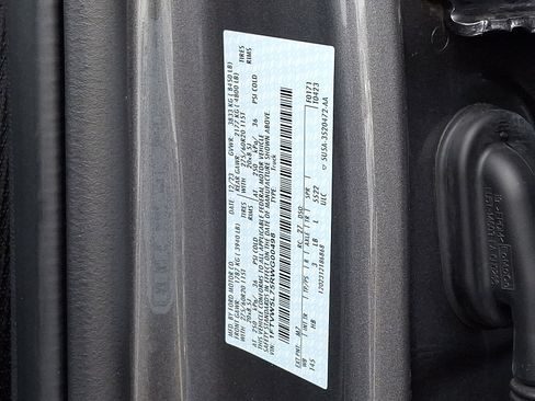 Used 2024 Ford F150 Lightning Lariat image 29