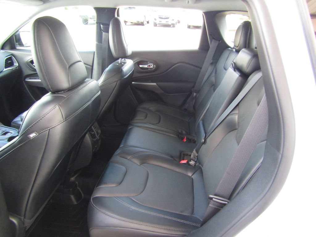 Used 2022 Jeep Cherokee Latitude Lux AWD/4WD image 30