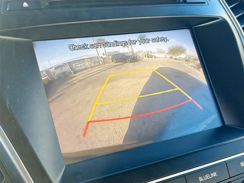 Used 2017 Hyundai Santa Fe Sport image 13