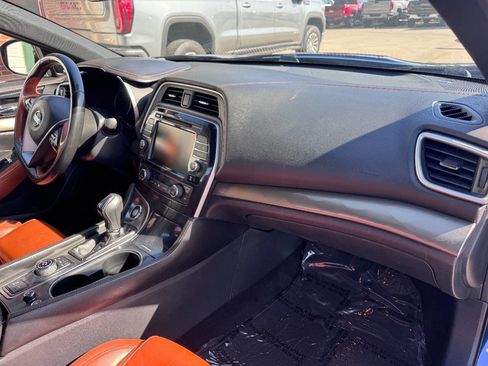 Used 2019 Nissan Maxima Platinum w/ Reserve Package FWD image 6